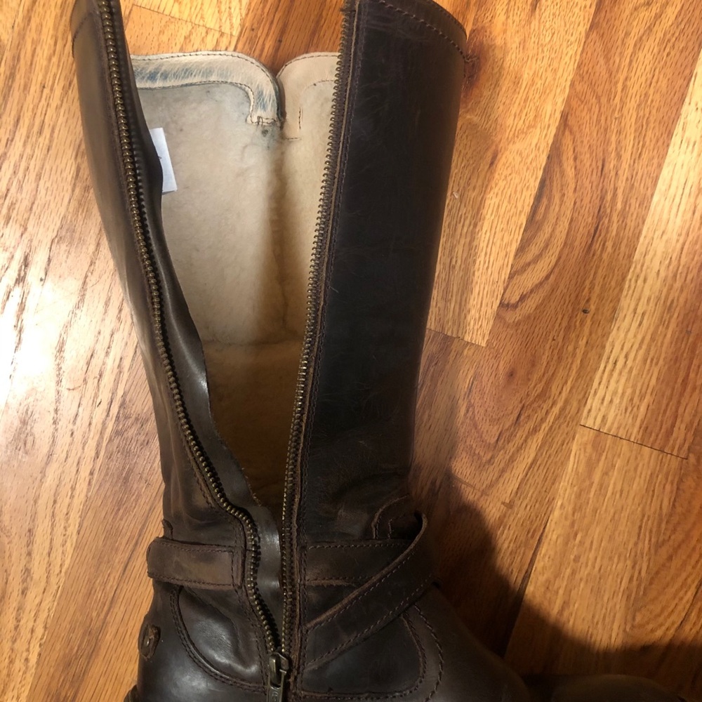 Ugg Rosen Boots - Picture 5 of 8